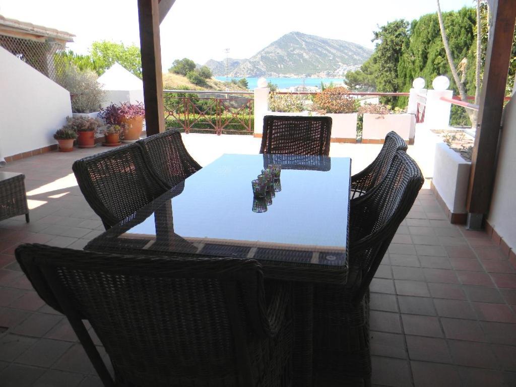 Bonito Apartamento Con Inmensa Terraza Y Piscina Алтеа Екстериор снимка