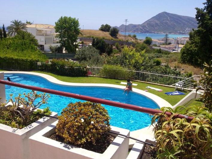 Bonito Apartamento Con Inmensa Terraza Y Piscina Алтеа Екстериор снимка